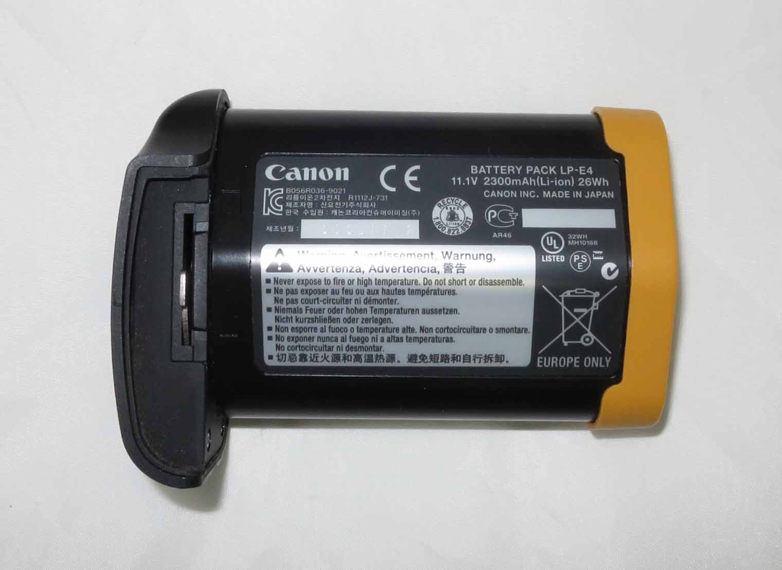  Canon LP-E4 .  EOS 1D/1Ds Mark III /