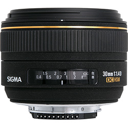 �������� Sigma (Nikon) AF 30mm f/1.4 DC EX HSM
