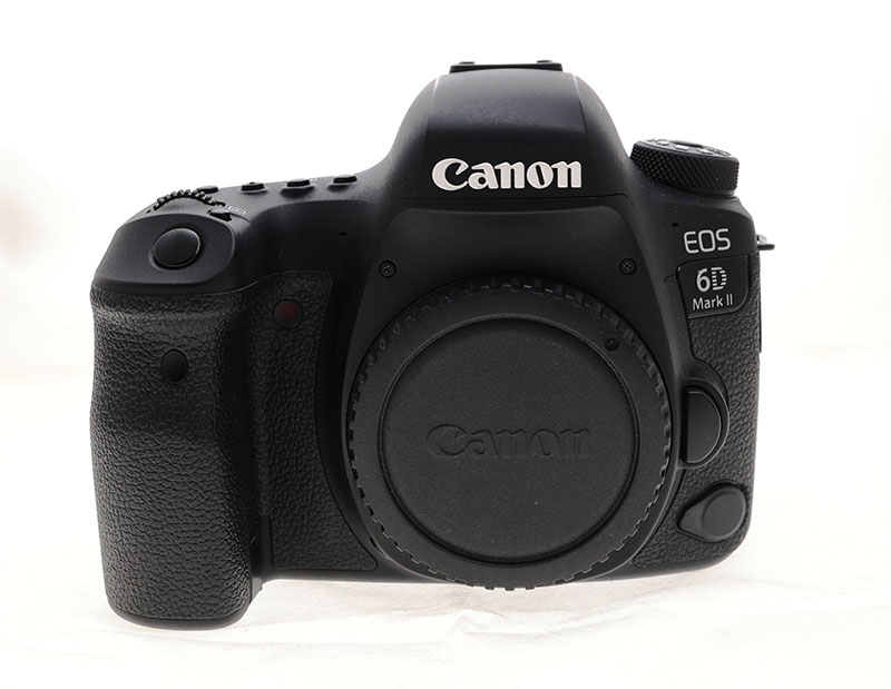 Фотоаппарат Canon EOS 6D Mark II Body б/у