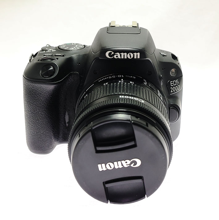 ����������� Canon EOS 200D Kit EF-S 18-55 STM �/�