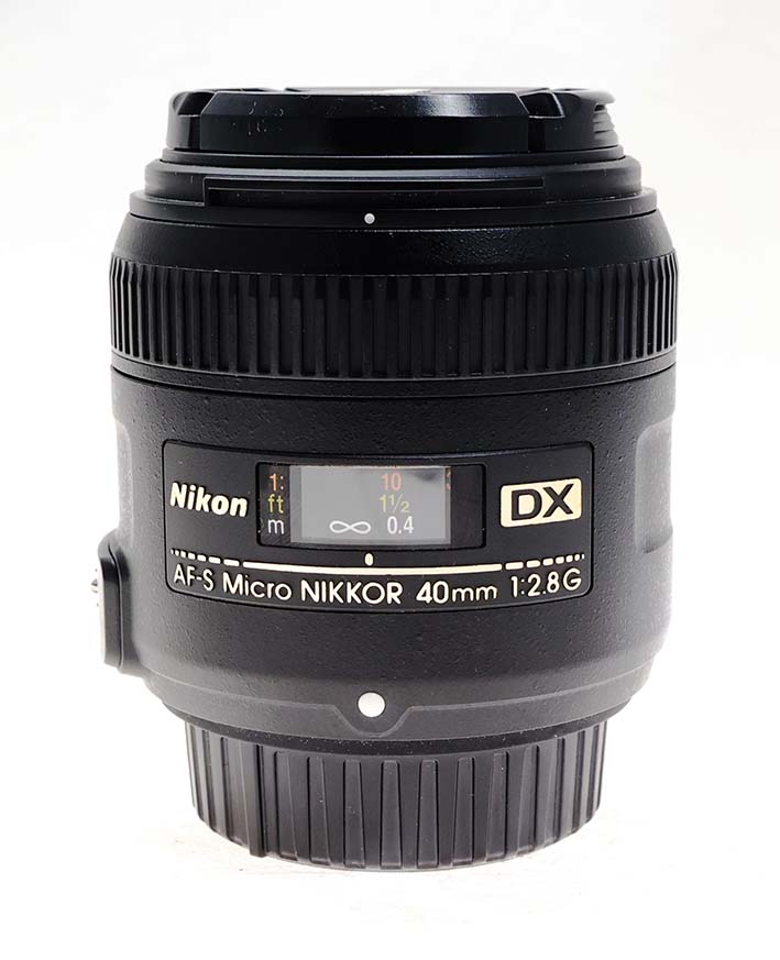 Объектив Nikon Nikkor AF-S 40mm f/2.8G DX Micro б/у