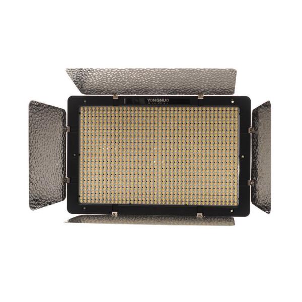 ������������ ���������� YongNuo YN-1200 LED 3200-5500K