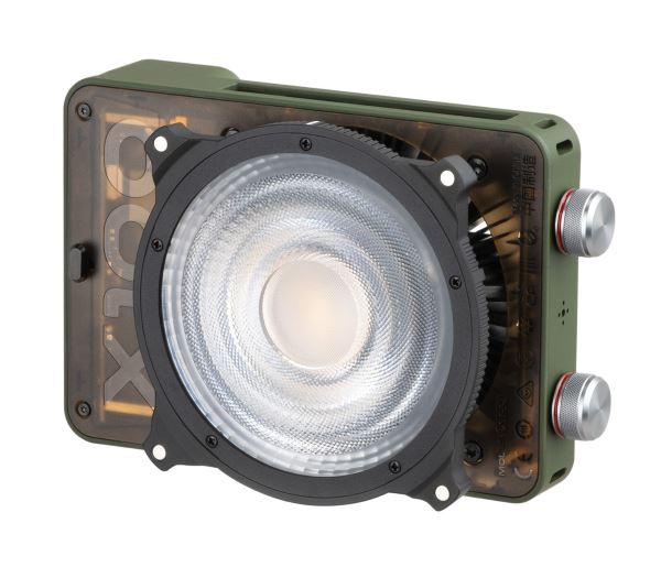 ������������ ���������� Zhiyun MOLUS X100 RGB