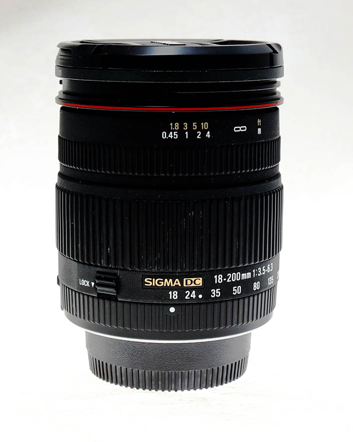 Объектив Sigma (Nikon) AF 18-200mm f/3.5-6.3 DC б/у