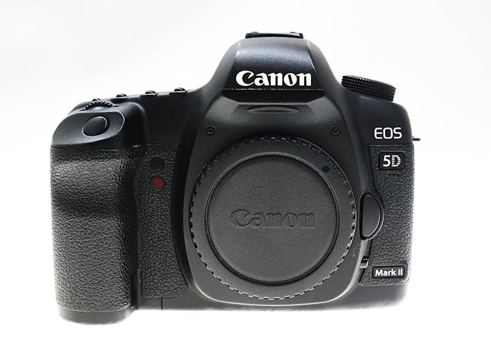 ����������� Canon EOS 5D Mark II body �/�