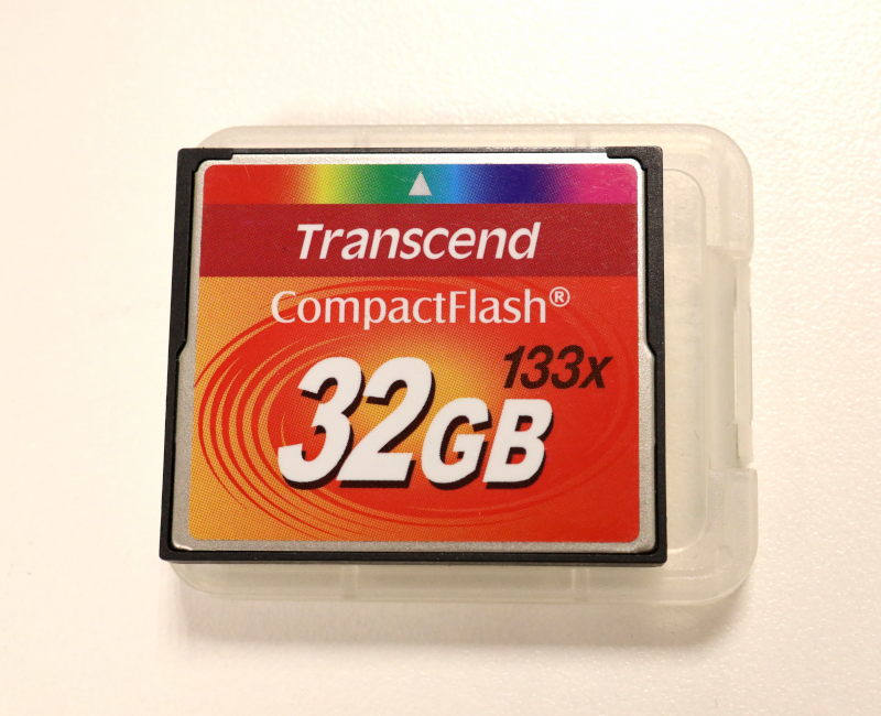   CF 32GB Transcend 133 /