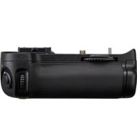 ���������� ���� Nikon MB-D11 ��� Nikon D7000