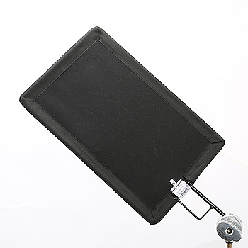 ���� Avenger I700B Solid Black Flag 60�75 �� ������ �������