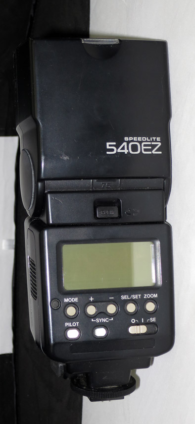  Canon SpeedLite 540EZ /