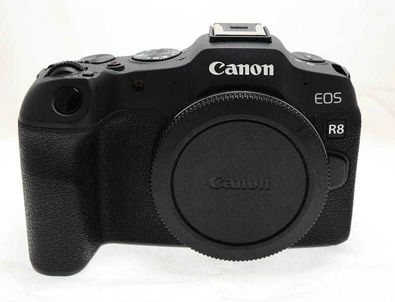 ����������� Canon EOS R8 Body �/�