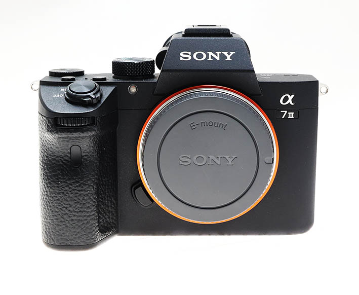 Фотоаппарат Sony Alpha A7 III (ILCE-7M3) Body б/у