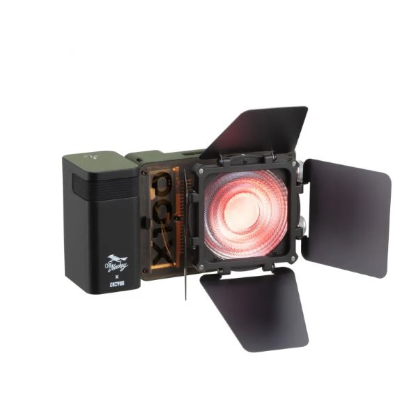 ������������ ���������� Zhiyun MOLUS X100 RGB COB Light PRO